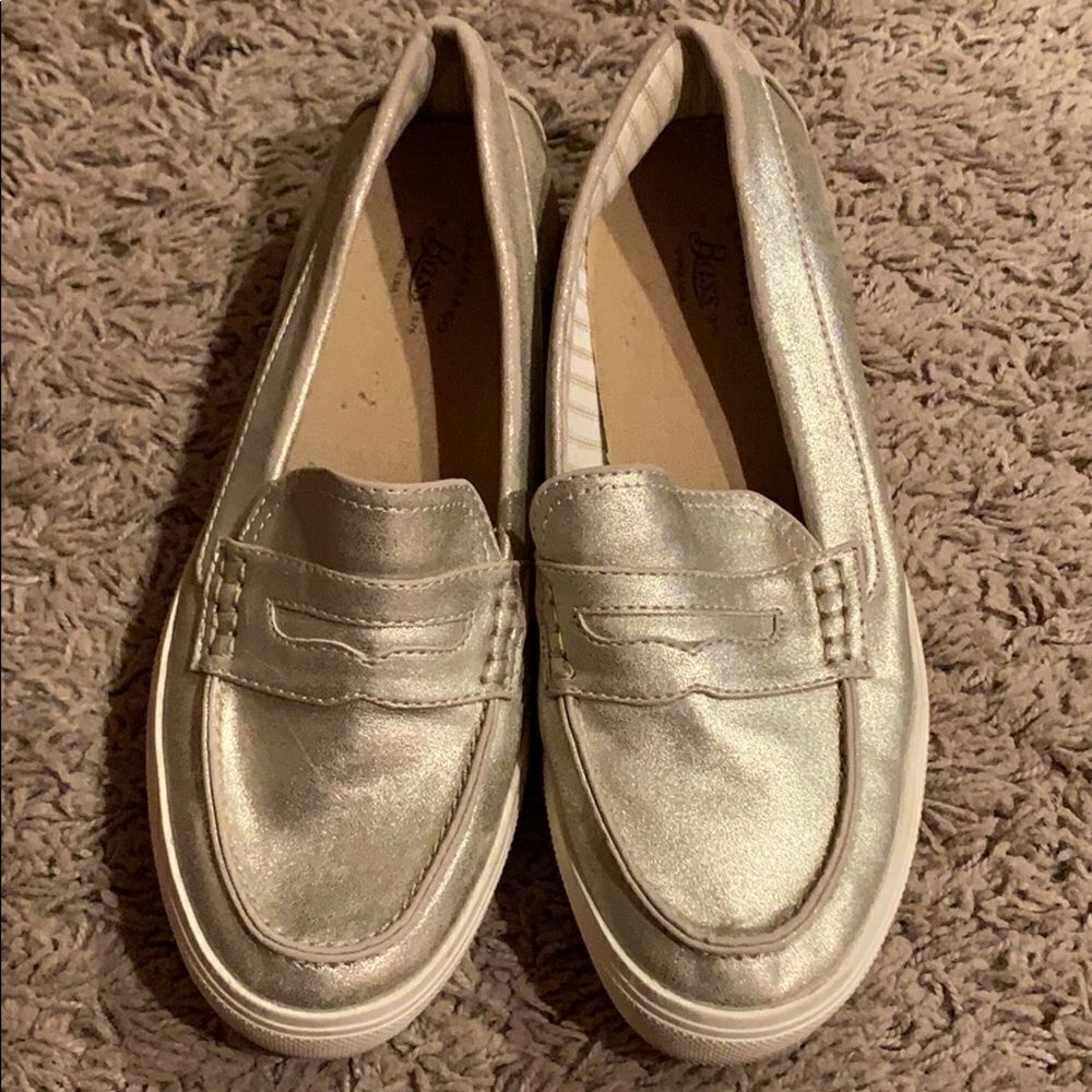 ✨Bass Poppy Gold Loafer